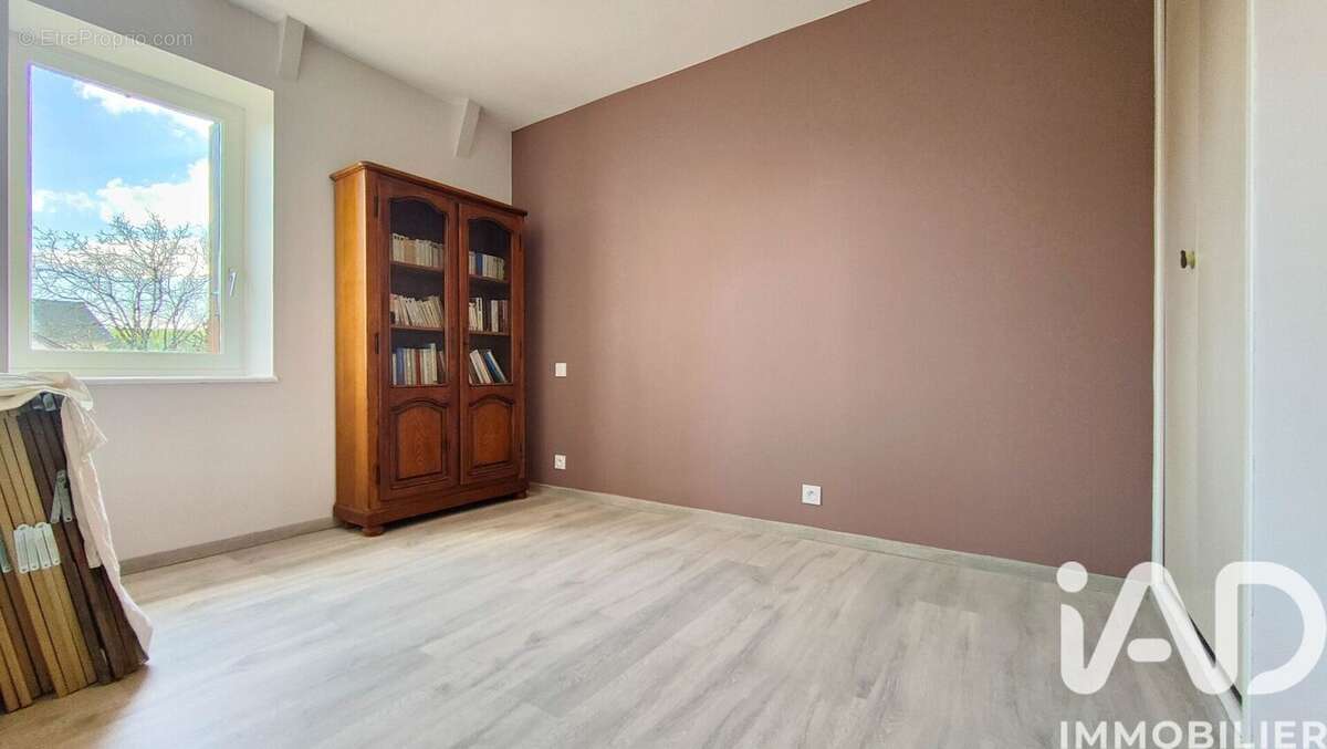 Appartement 100 m² à Saint-Felix-De-Lunel  - photo 8