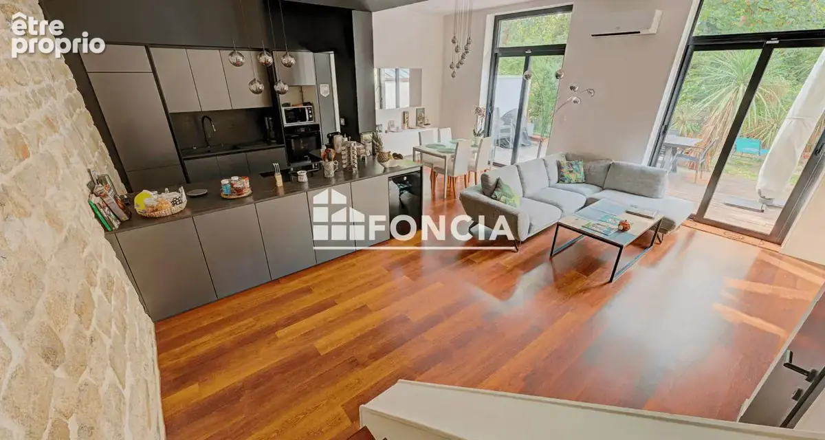 Maison entièrement rénovée 7 pièces Saint Maurice 128 m2 - photo 3