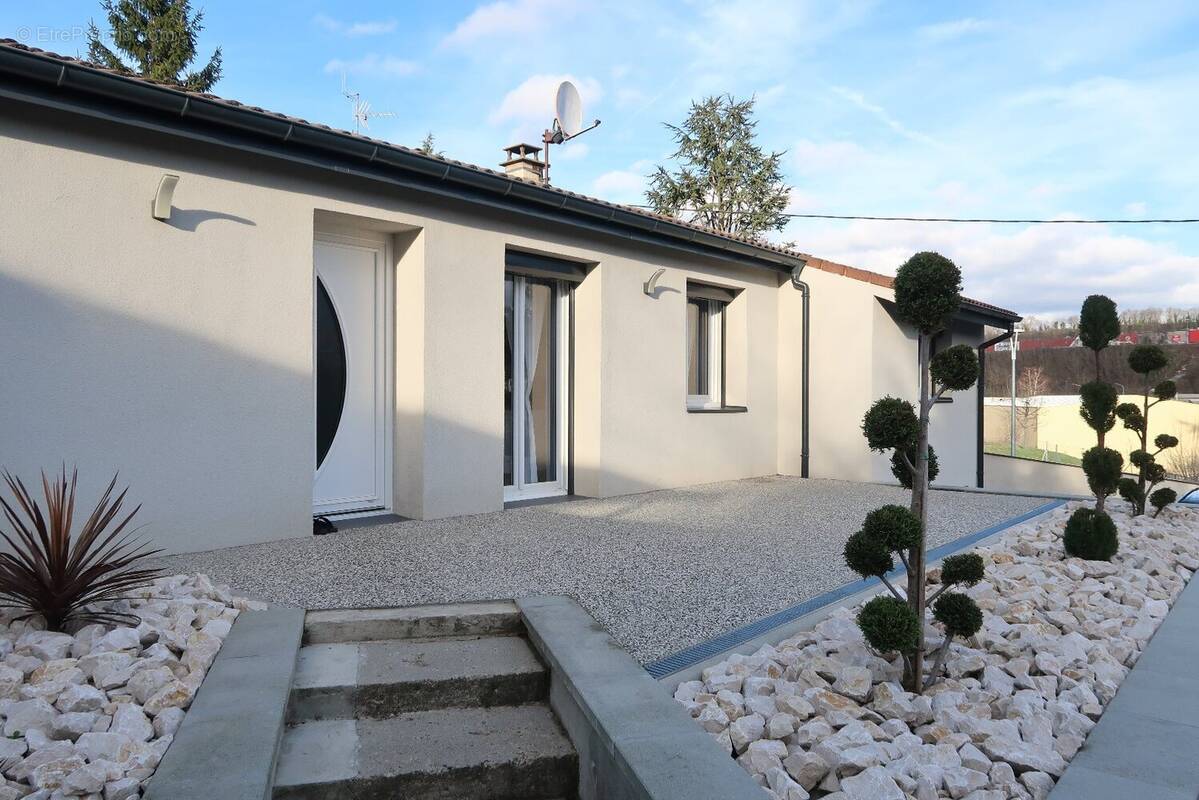 Maison à LA RICAMARIE