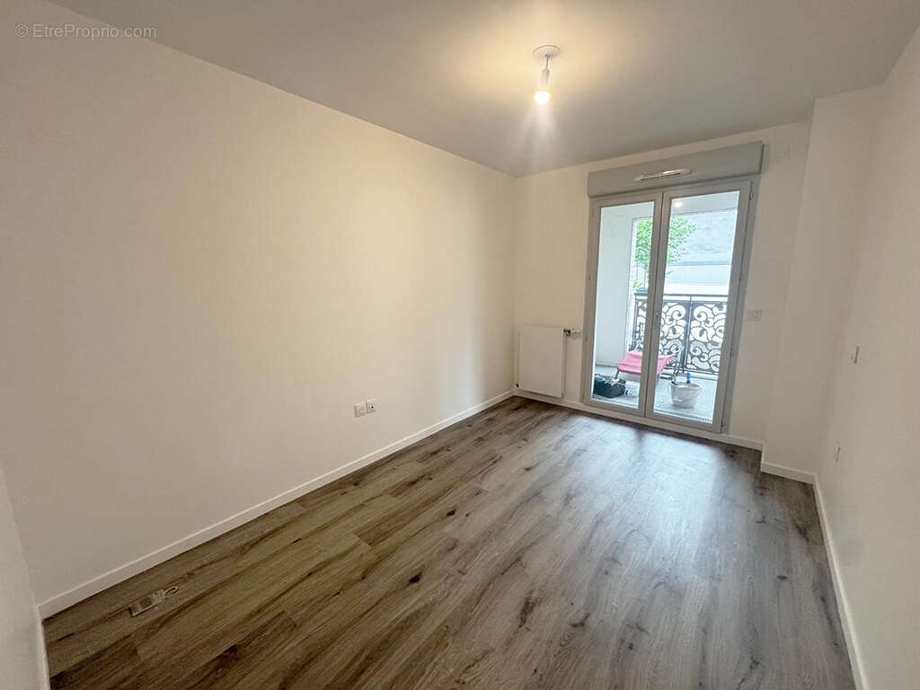 Appartement 65 m² à Savigny-Sur-Orge  - photo 8