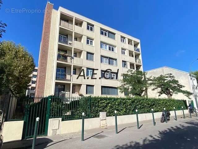 Appartement à ASNIERES-SUR-SEINE