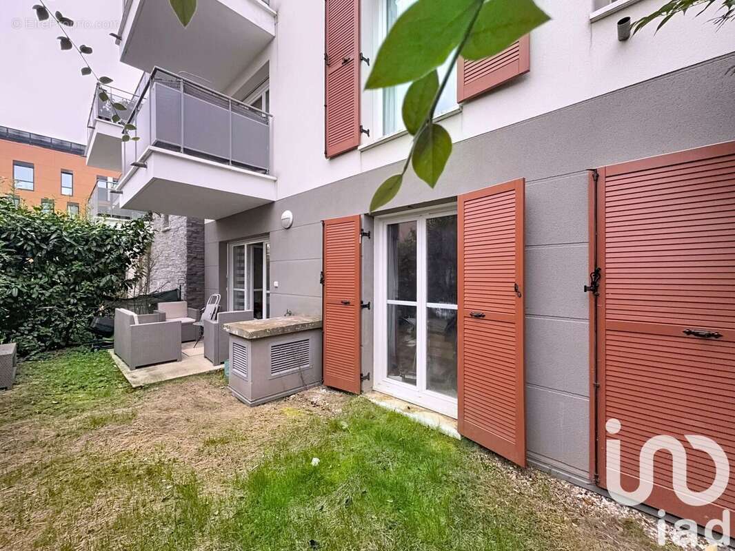 Photo 8 - Appartement à LIEUSAINT