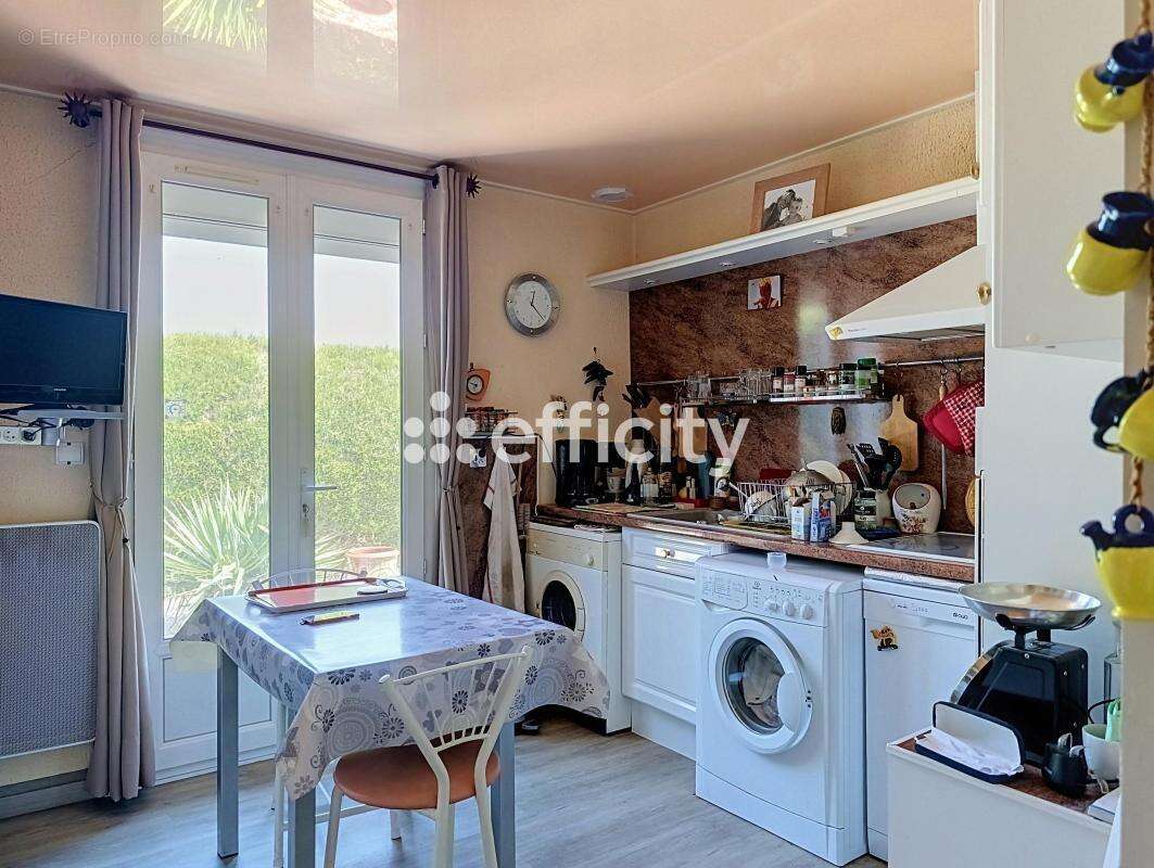 Maison 93 m² à Joue-Les-Tours  - photo 7