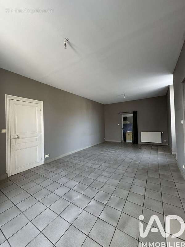 Photo 5 - Maison à REUILLY