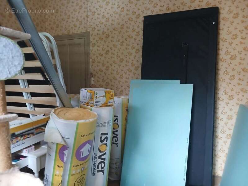 Bellevue – Thiers  Maison de caractère avec 1 200 m² de terrain et fort potentiel - photo 9