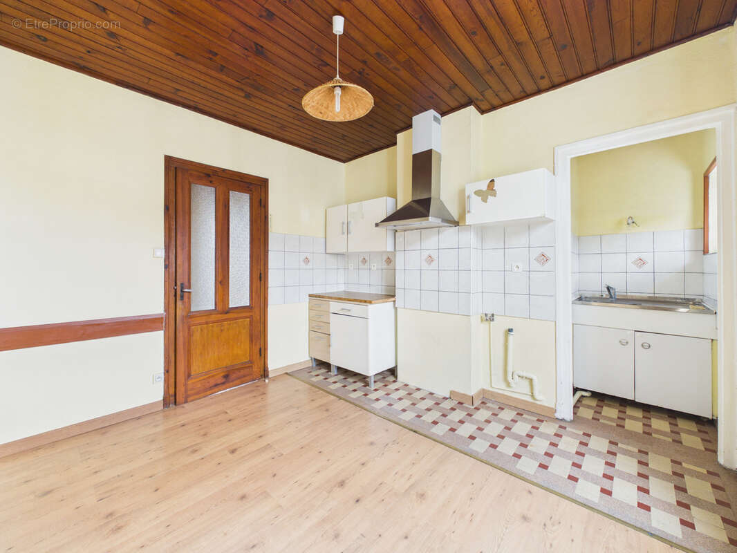 Maison à MAZET-SAINT-VOY