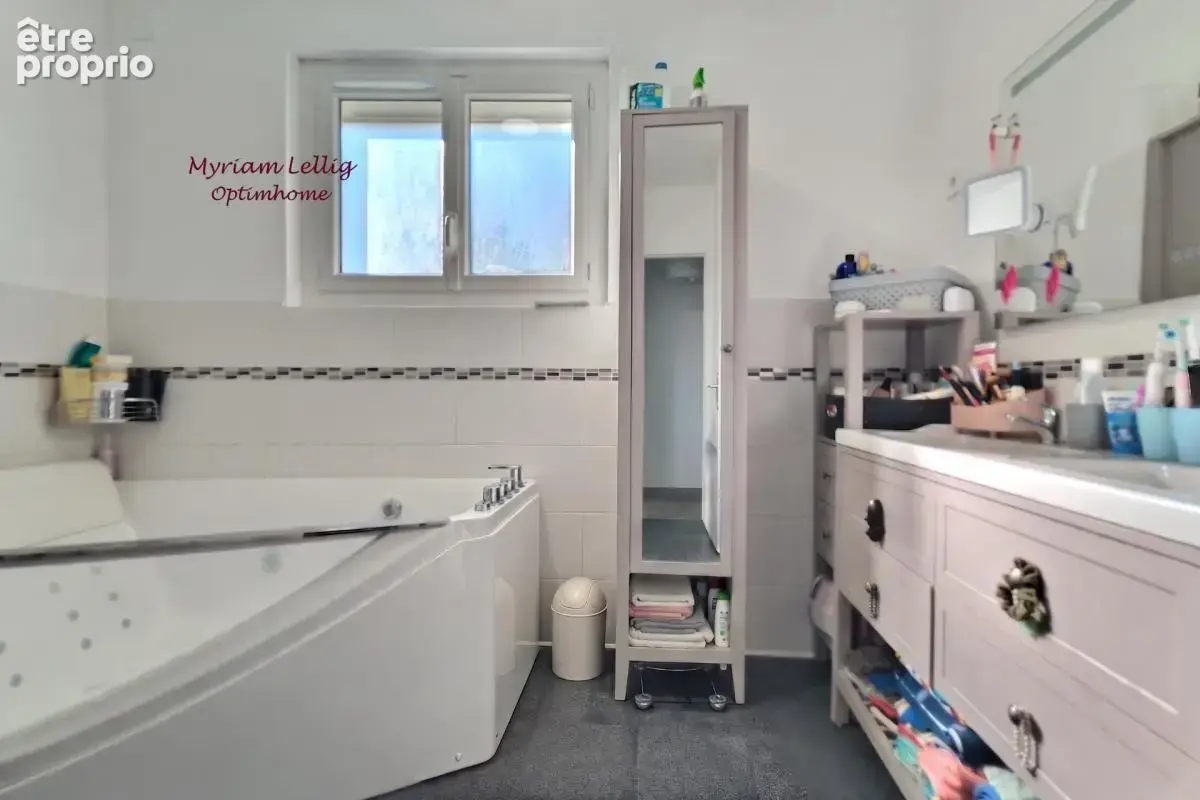 Maison à vendre 5 pièces sur sous-sol total - LA BONNEVILLE SUR ITON (27) - photo 9