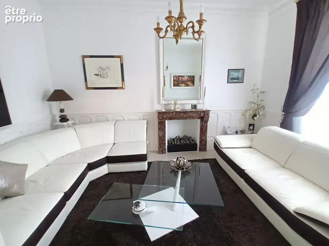 Maison de qualité avec piscine, studio indépendant et dépendances - photo 9
