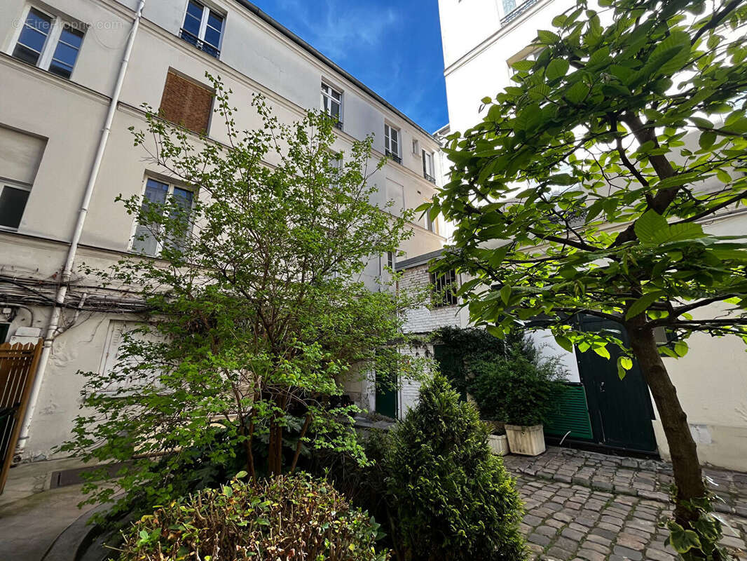 Appartement à PARIS-6E