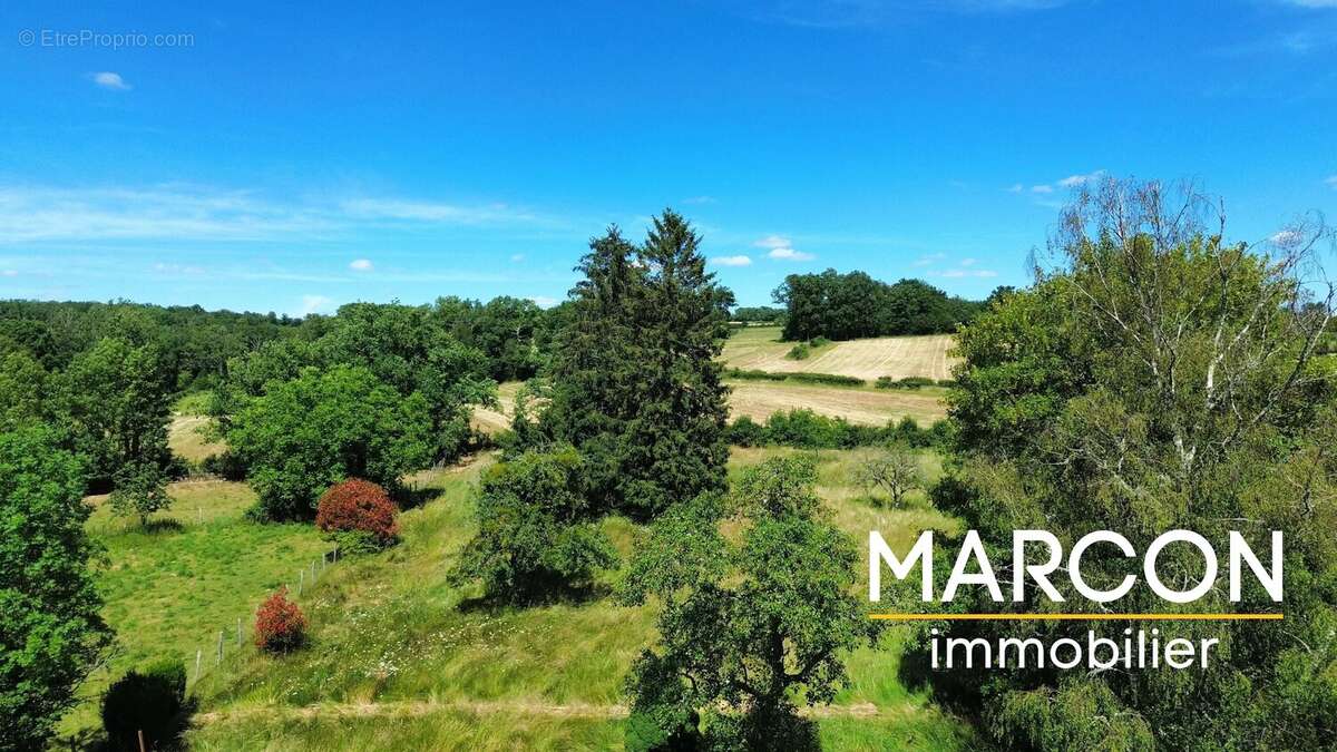 Secteur des 3 Lacs - Maison et terrain d'environ 4500 m² - photo 2