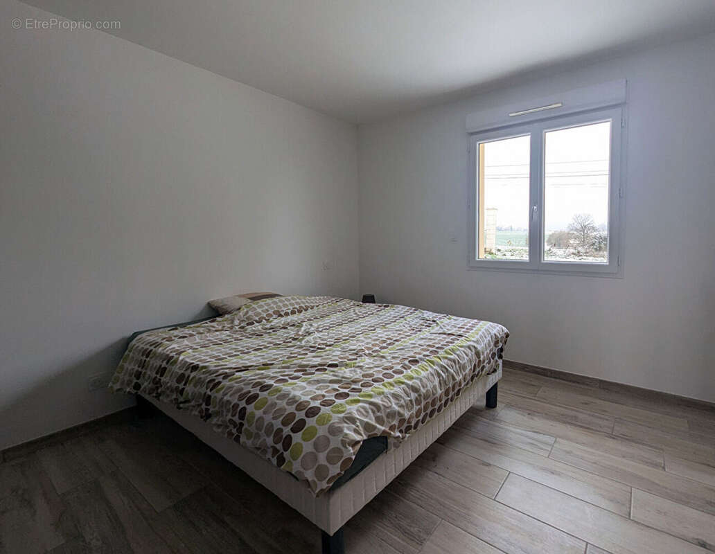 Maison à LURCY-LE-BOURG