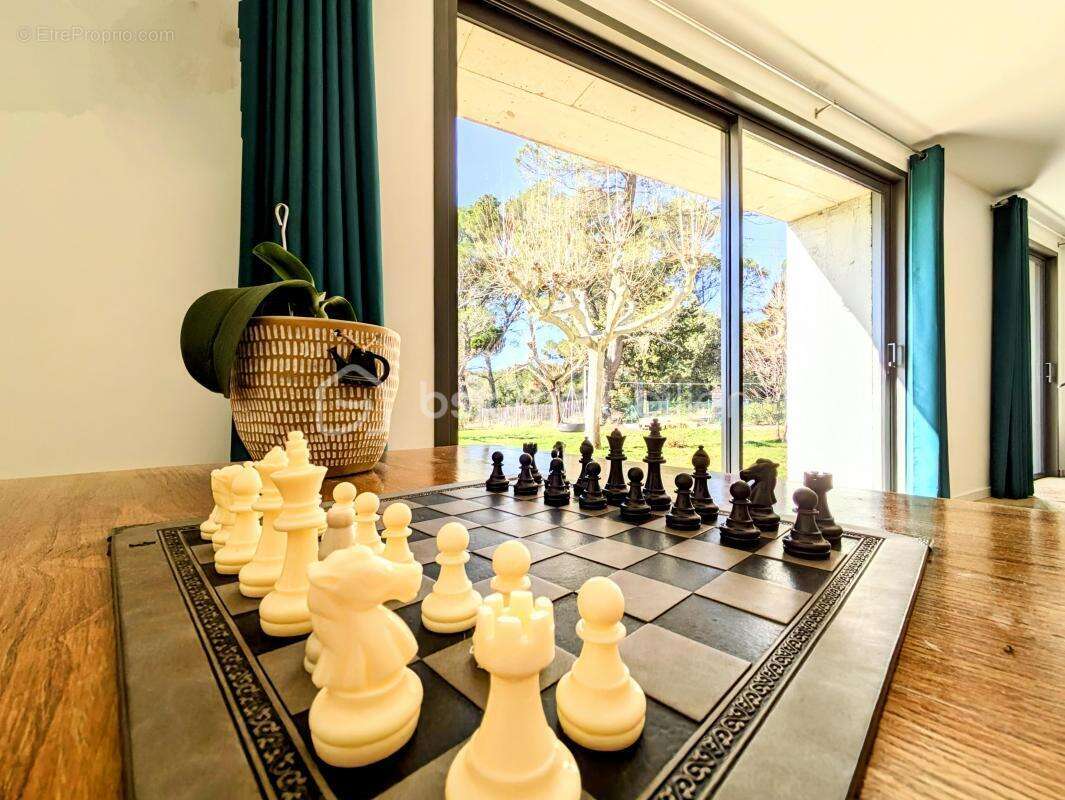 Maison à VILLECROZE