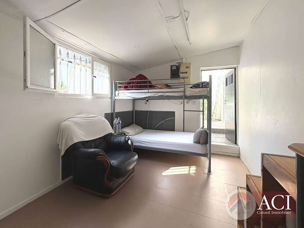 58793620d.jpg - Maison à SAINT-DENIS