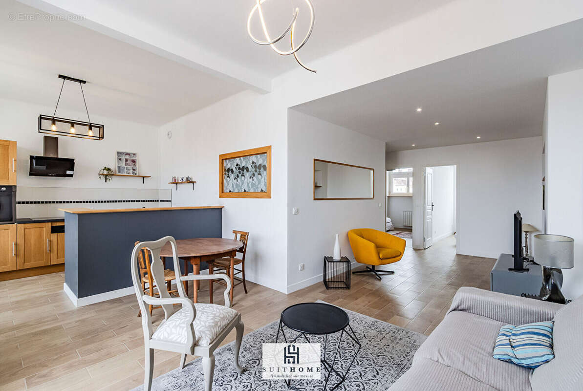 Appartement à LYON-7E