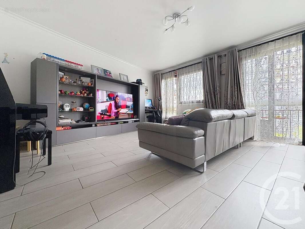 Appartement 71 m² à Paris-12e  - photo 11