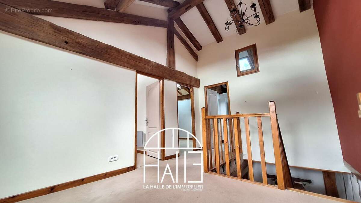 Maison 143 m² à Pressignac  - photo 12