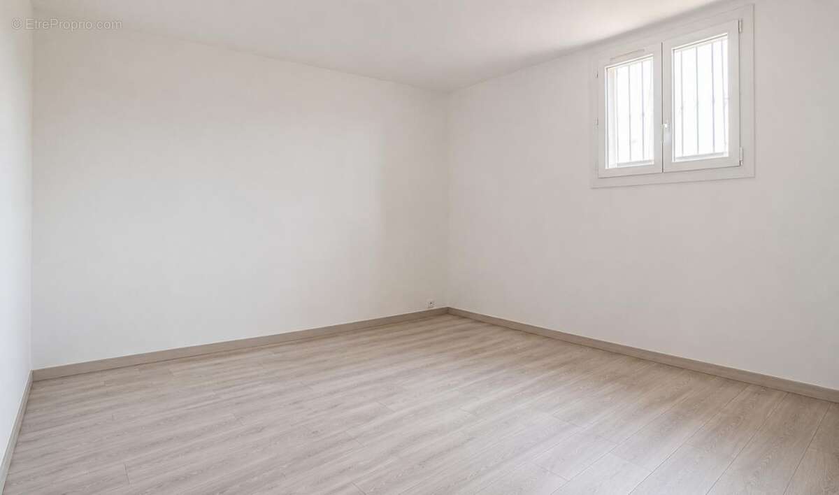 Appartement à OLLIOULES