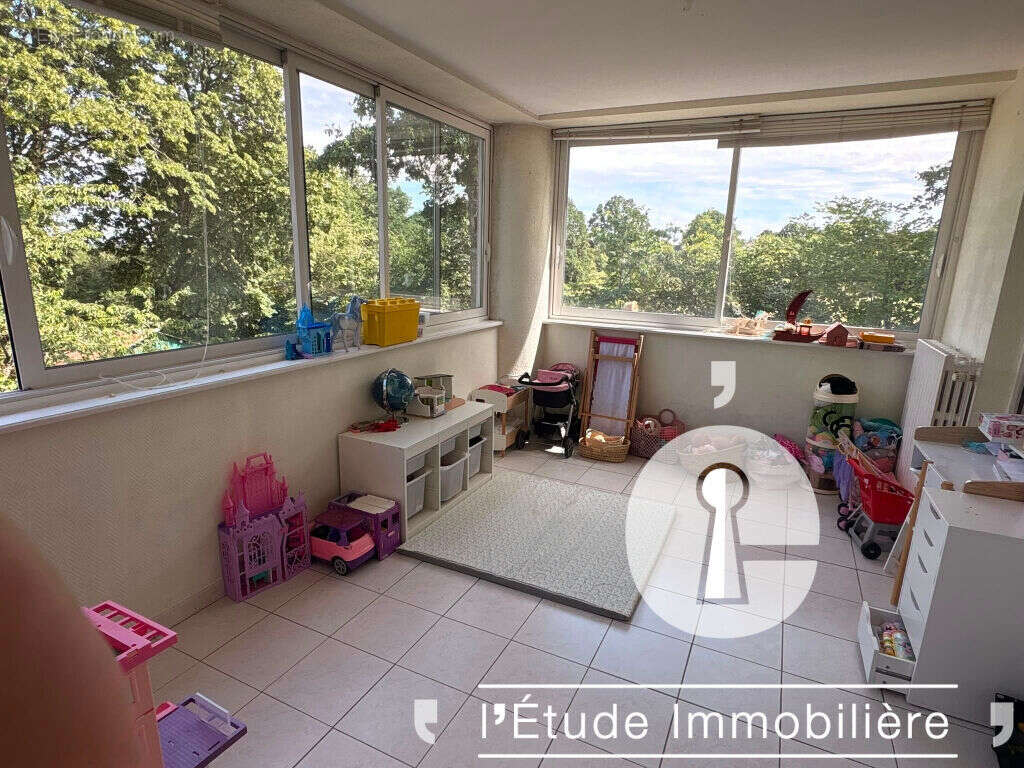 Maison 8 pièces 157 m²  -  La Baconnière - photo 12