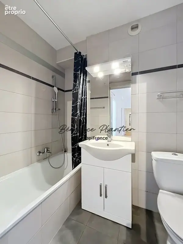 Appartement avec vue sur la piscine et le parc - photo 7