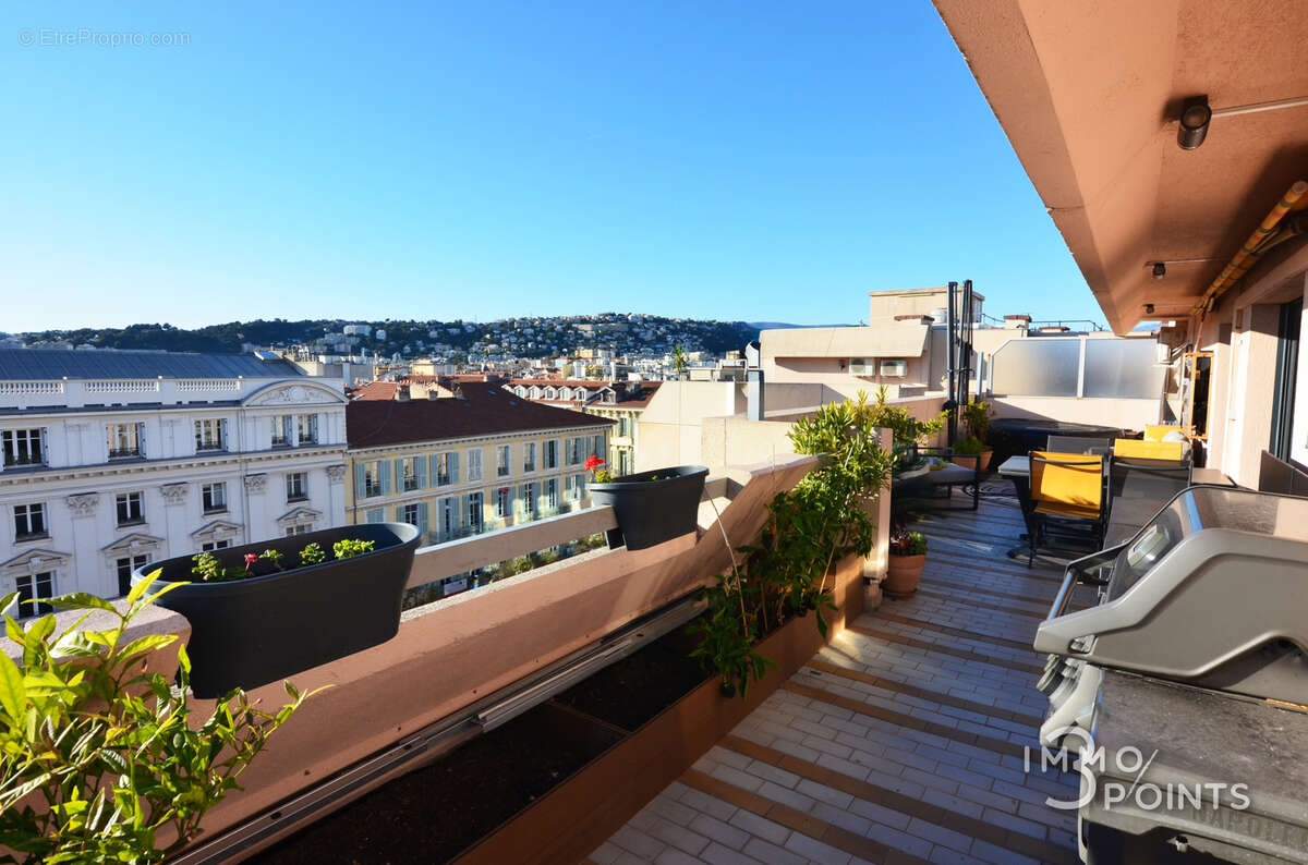 Appartement à NICE