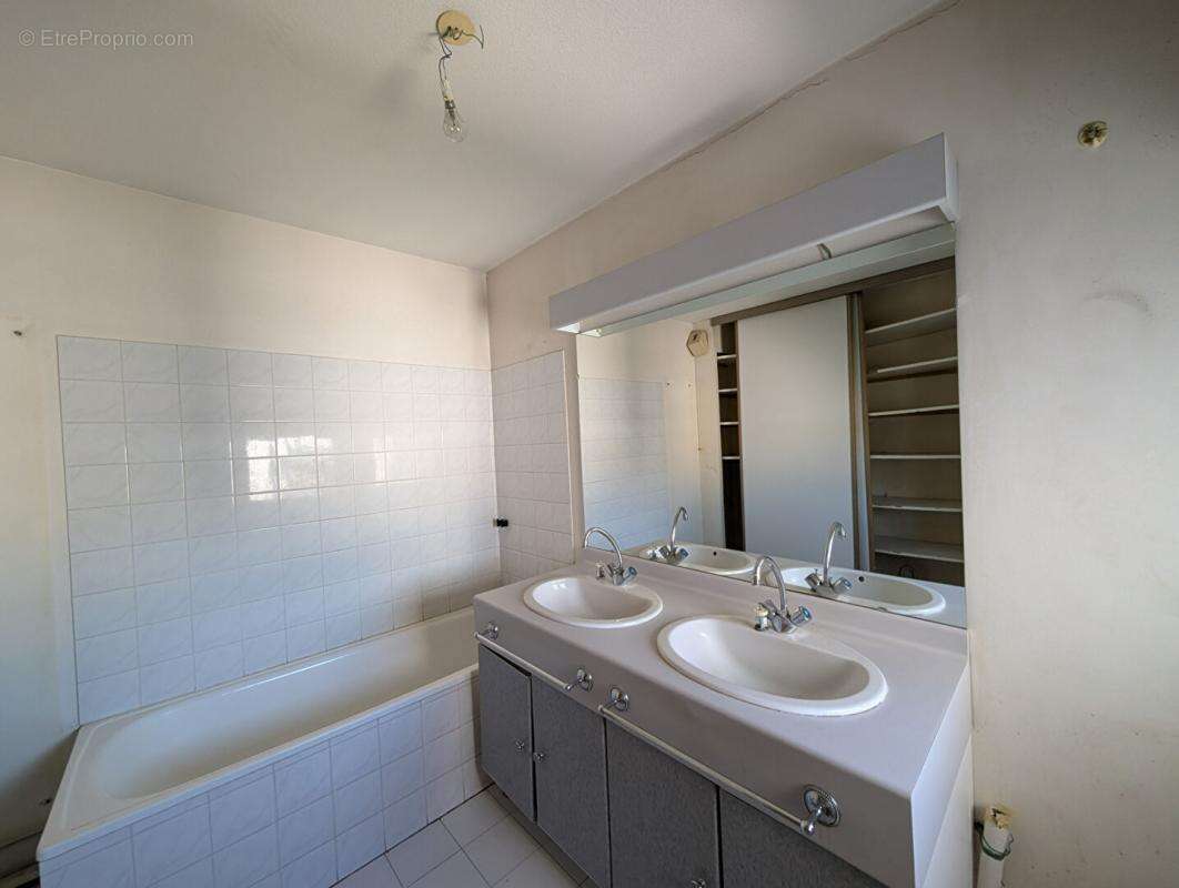 Appartement à LYON-3E