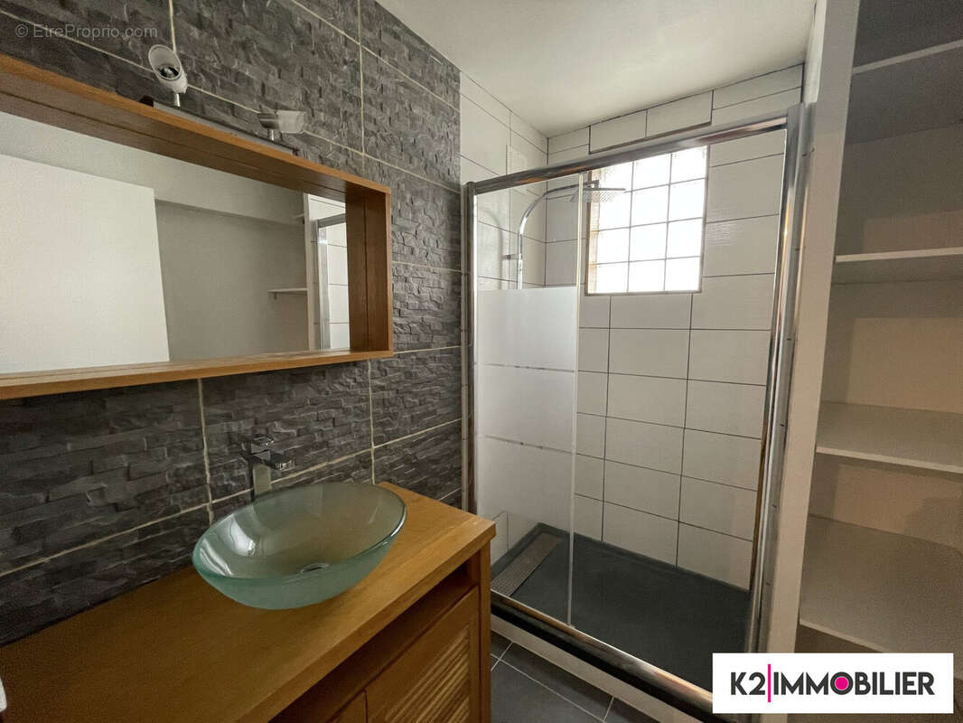 Appartement à MONTELIMAR