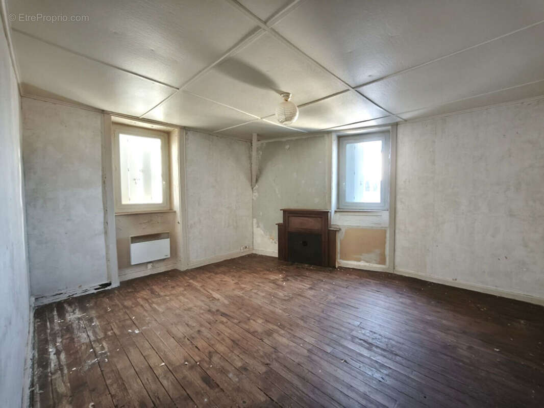 Appartement à NEXON