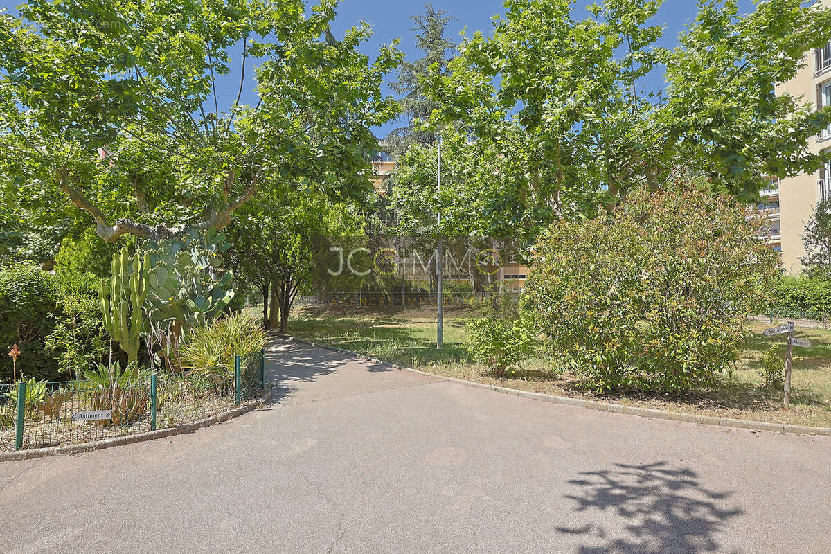 Appartement à HYERES