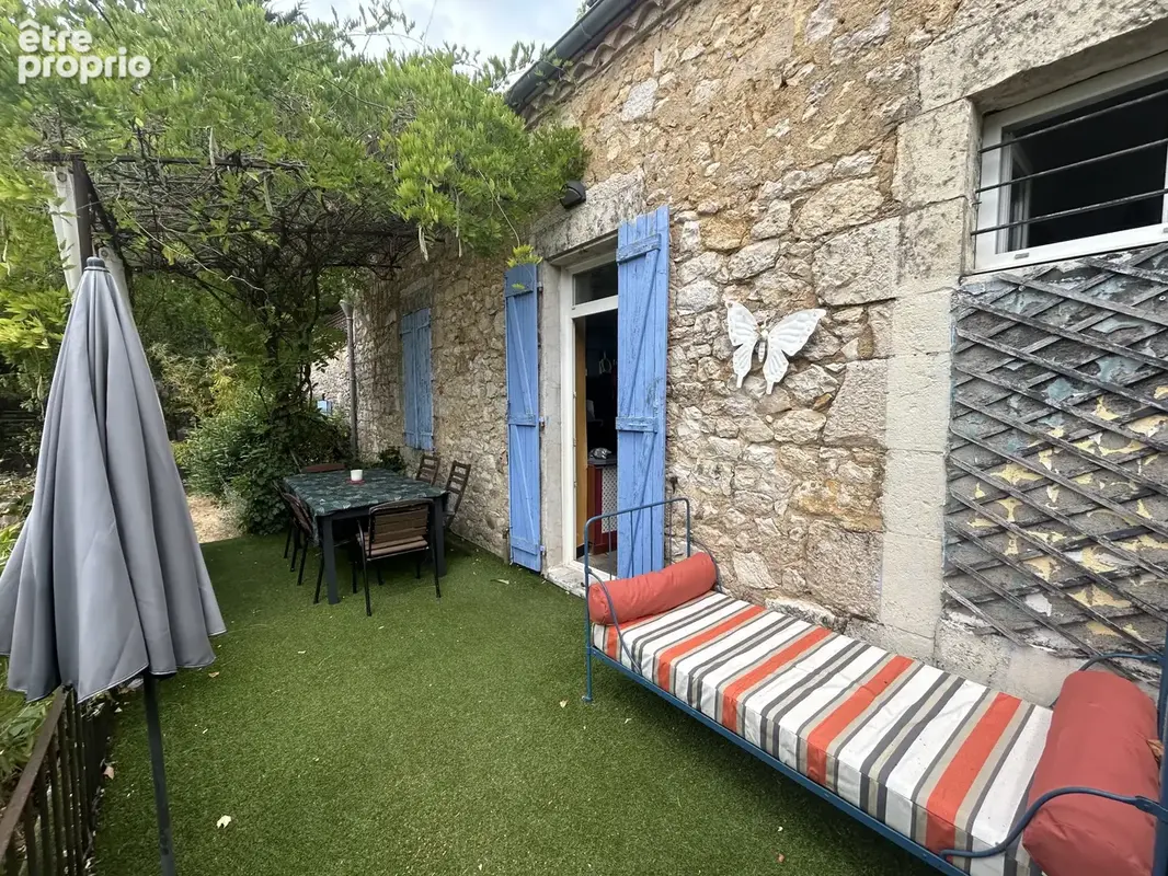 Maison en pierre avec jardin clos   Plus de 210 m2 habitables   Fort potentiel - 46350 PAYRAC - photo 13