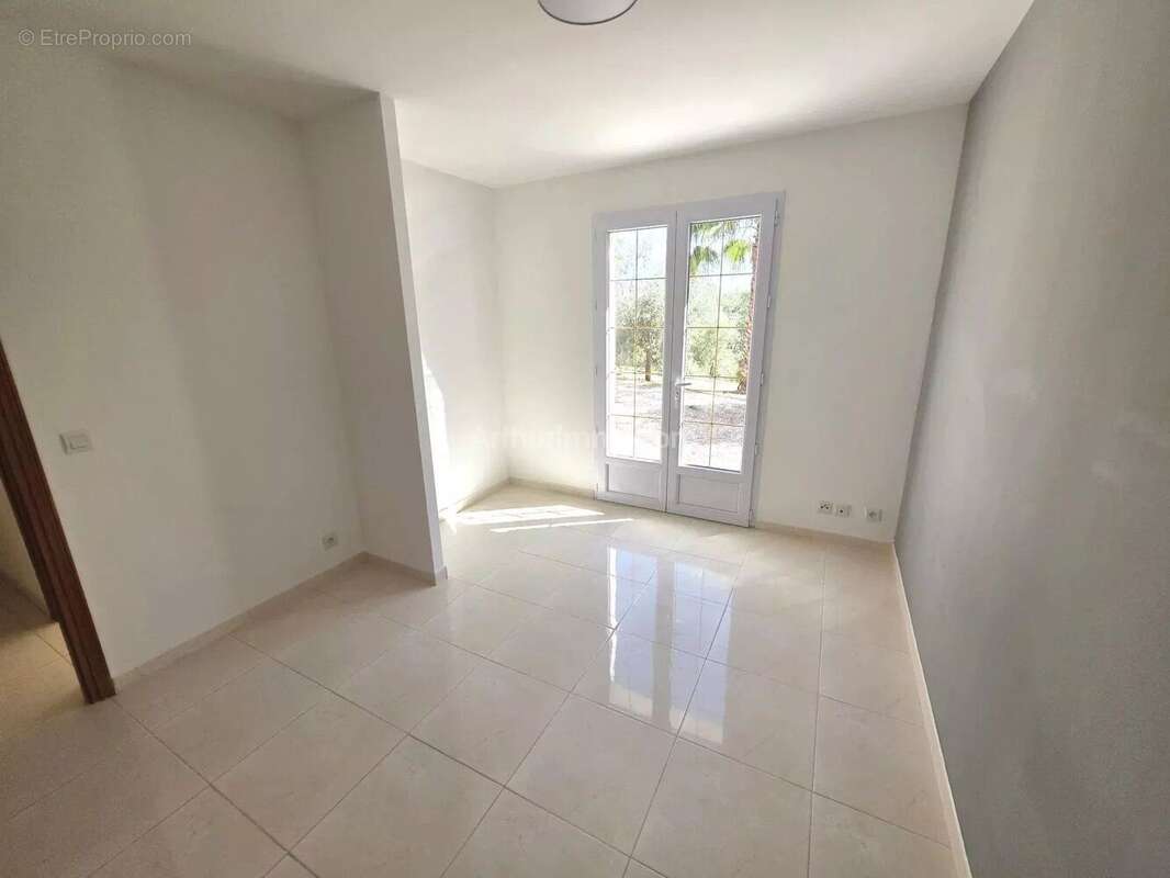 Vente Maison La motte(83920) 595 000ï¿œ - photo 10