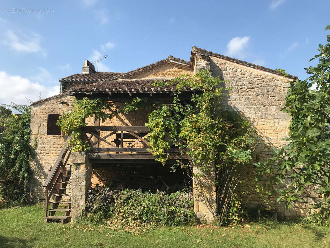 Maison à SOTURAC