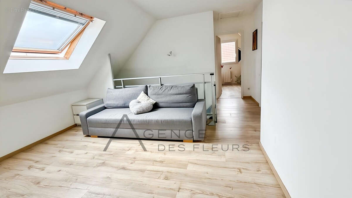 Maison Oissel Sur Seine 100 m2 - photo 15