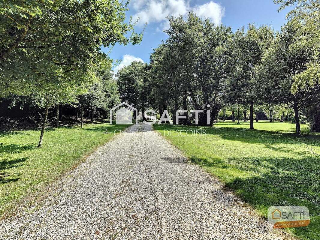 Photo 6 - Maison à ARON