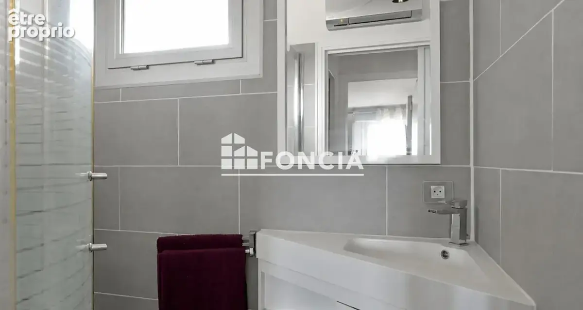 Montpellier – Duplex dernier étage, terrasse sud de 24 m², garage et stationnement inclus - photo 12