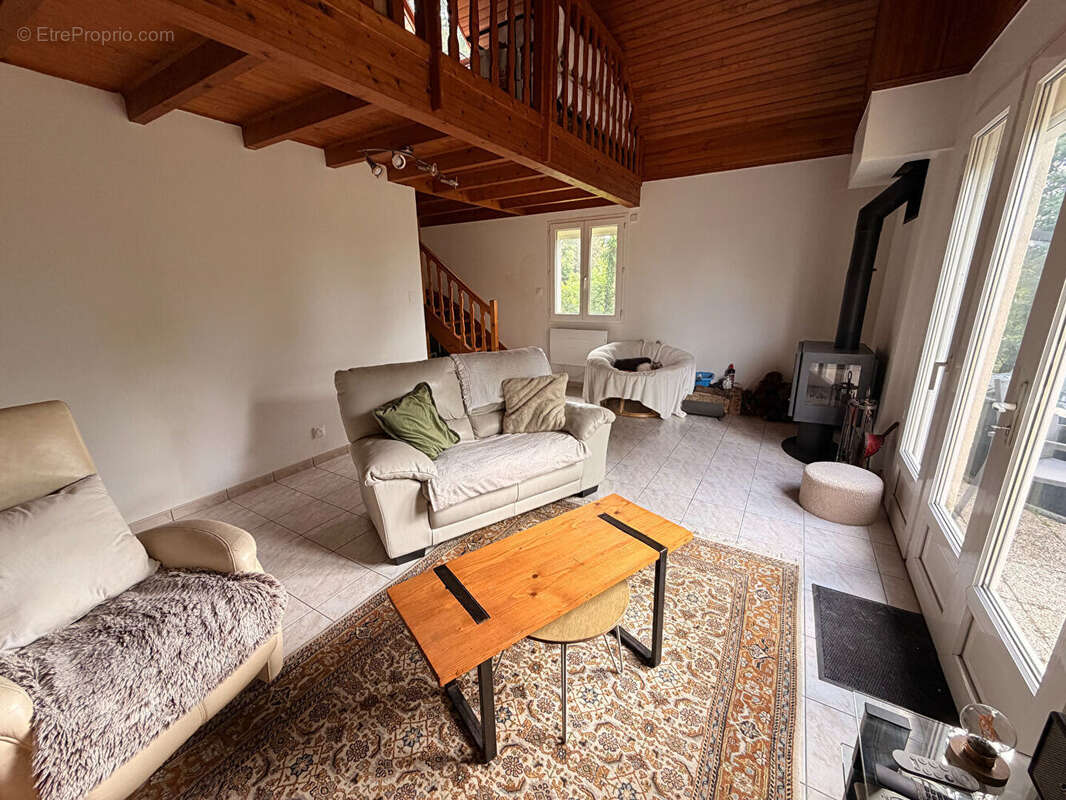 Maison à PLEMY