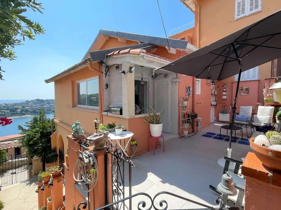 Appartement à VILLEFRANCHE-SUR-MER