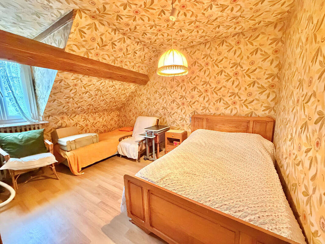 Maison à BRETEUIL