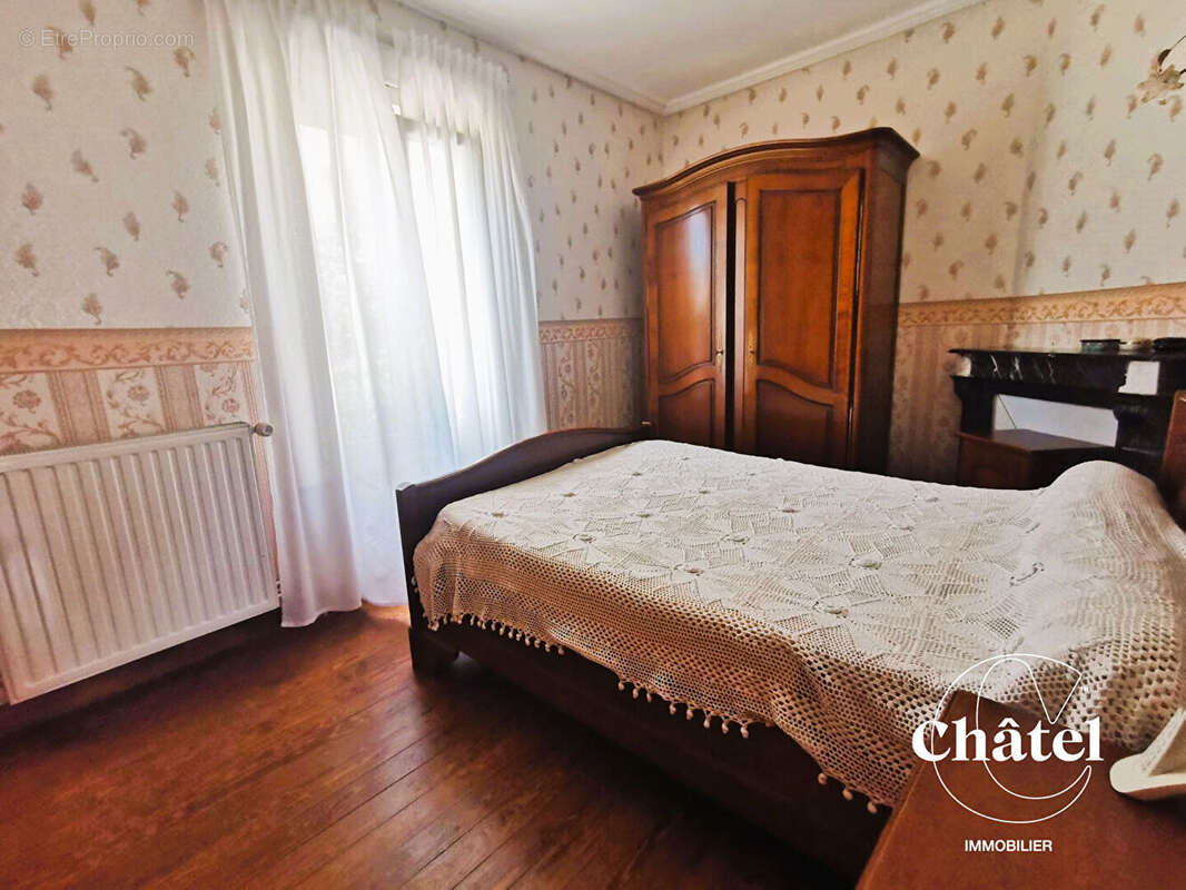 Maison à SAINT-VAAST-LES-MELLO