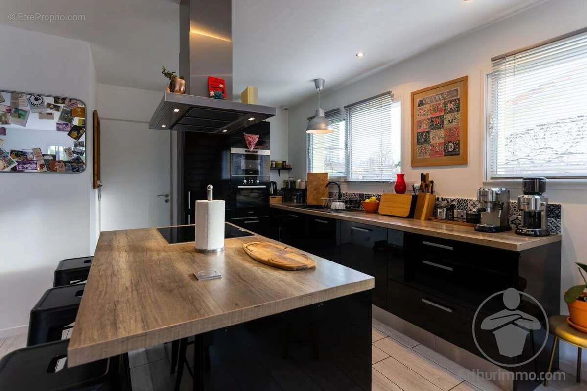 Maison à PARENTIS-EN-BORN