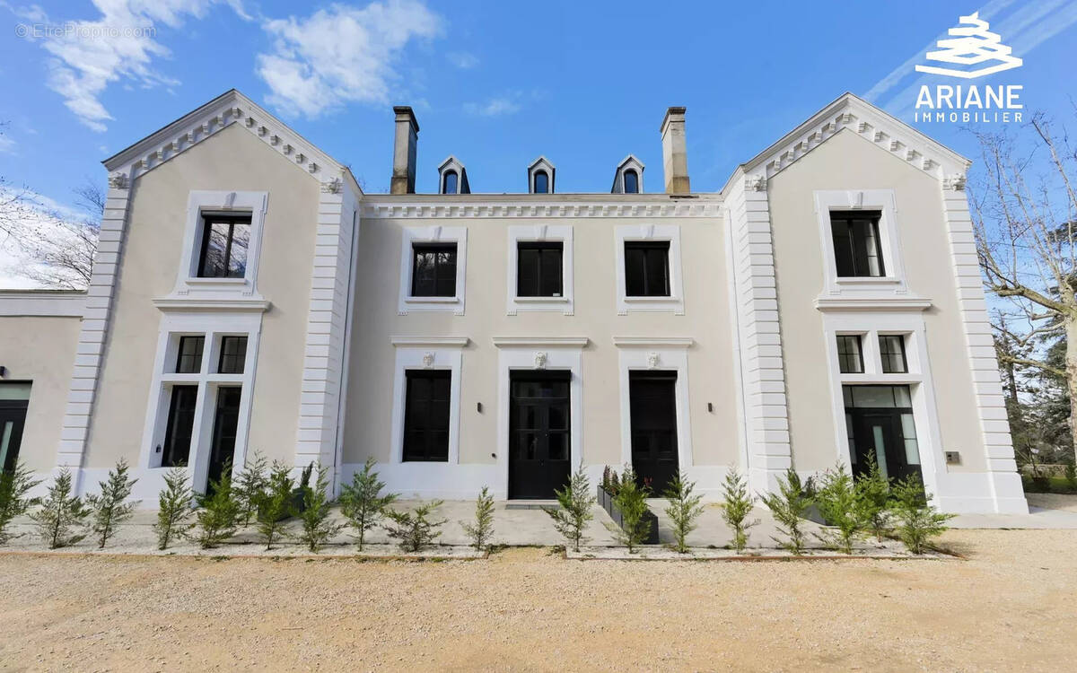 Appartement à VOURLES