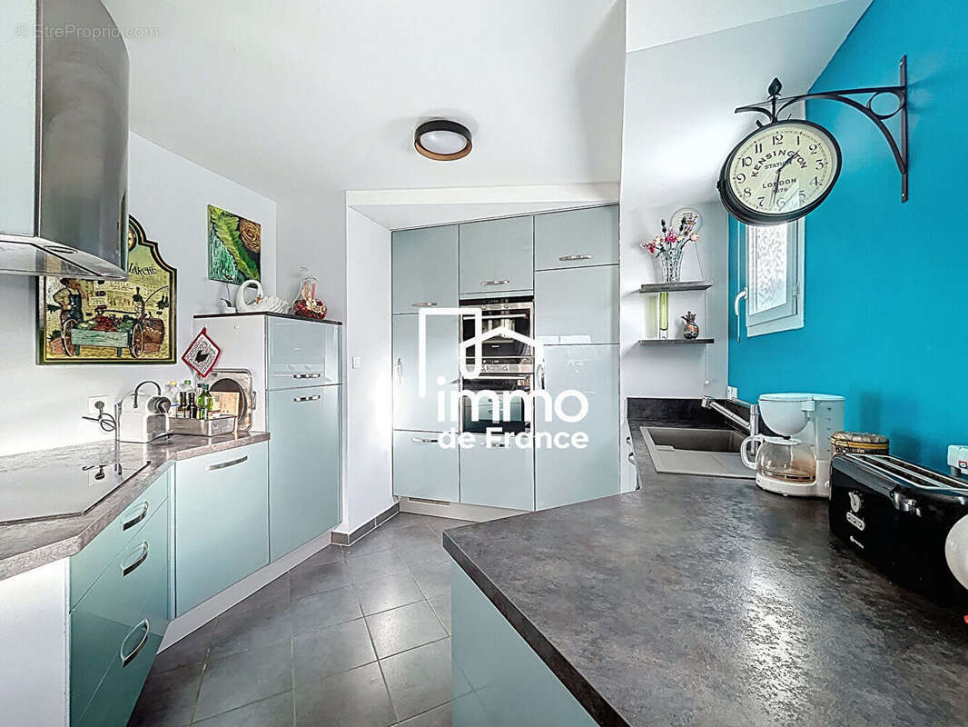 Appartement à PREVESSIN-MOENS