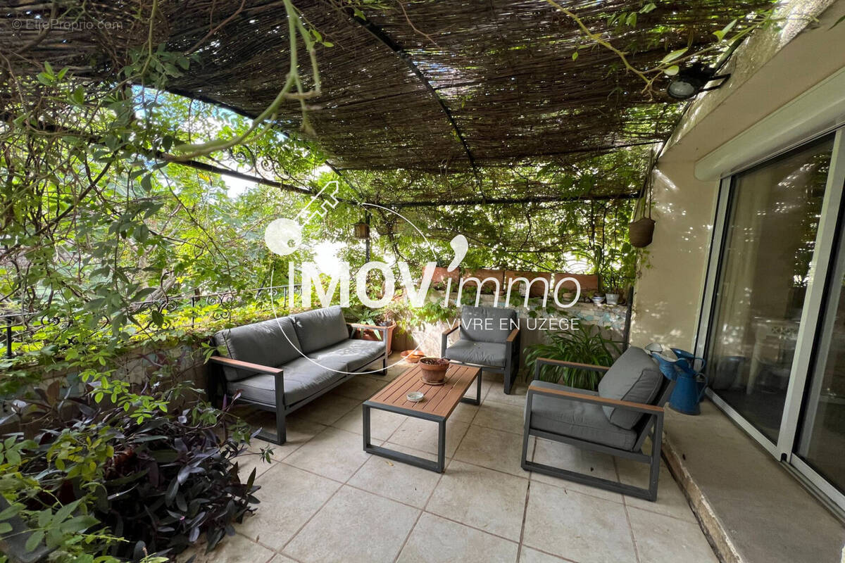 Maison à SAINT-QUENTIN-LA-POTERIE