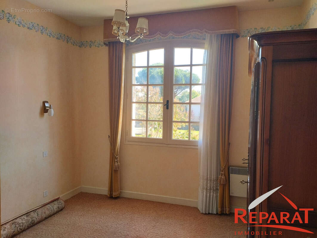 Maison à SAINT-AULAIRE