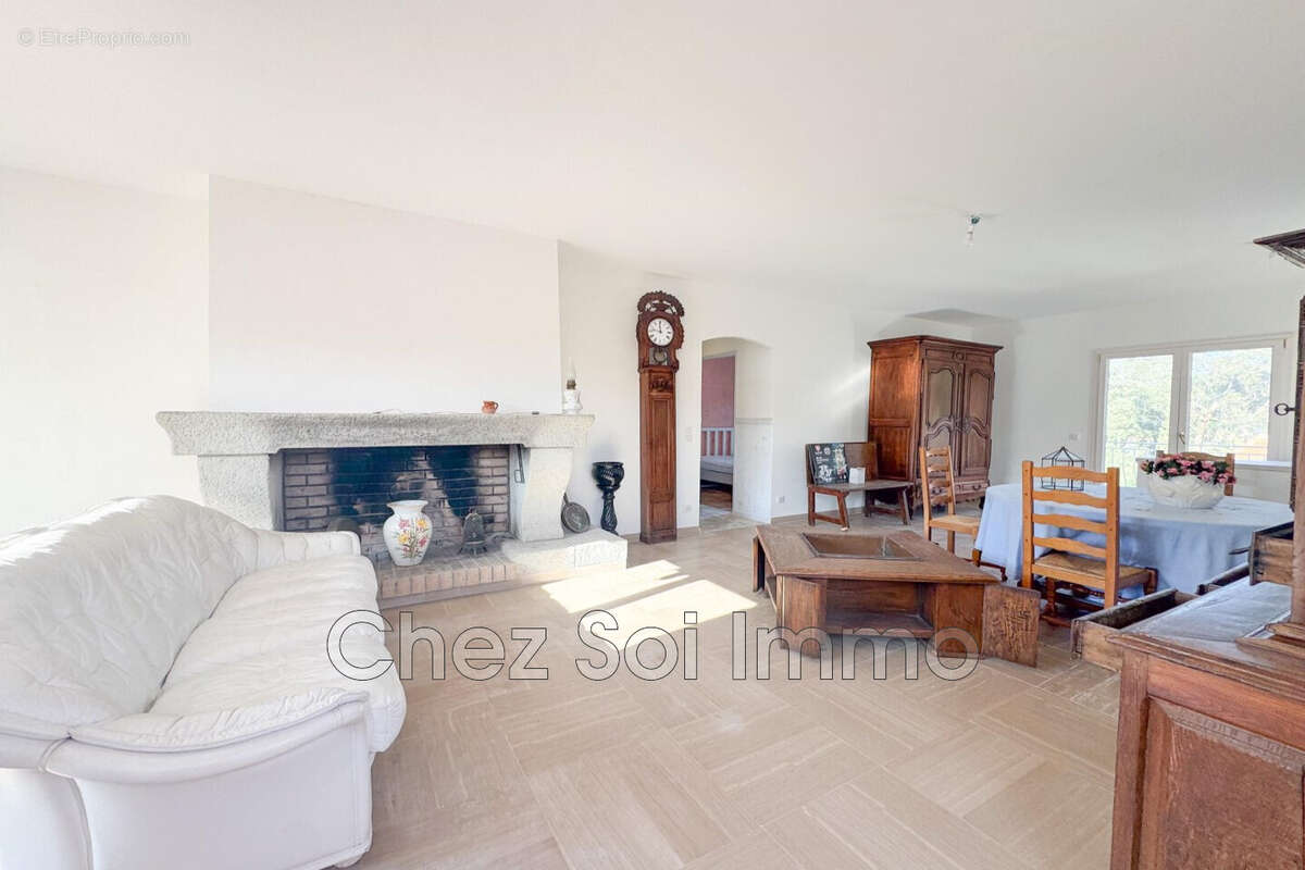 Maison à CAVALAIRE-SUR-MER