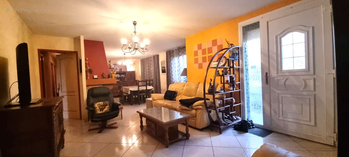 Maison à AUDINCOURT