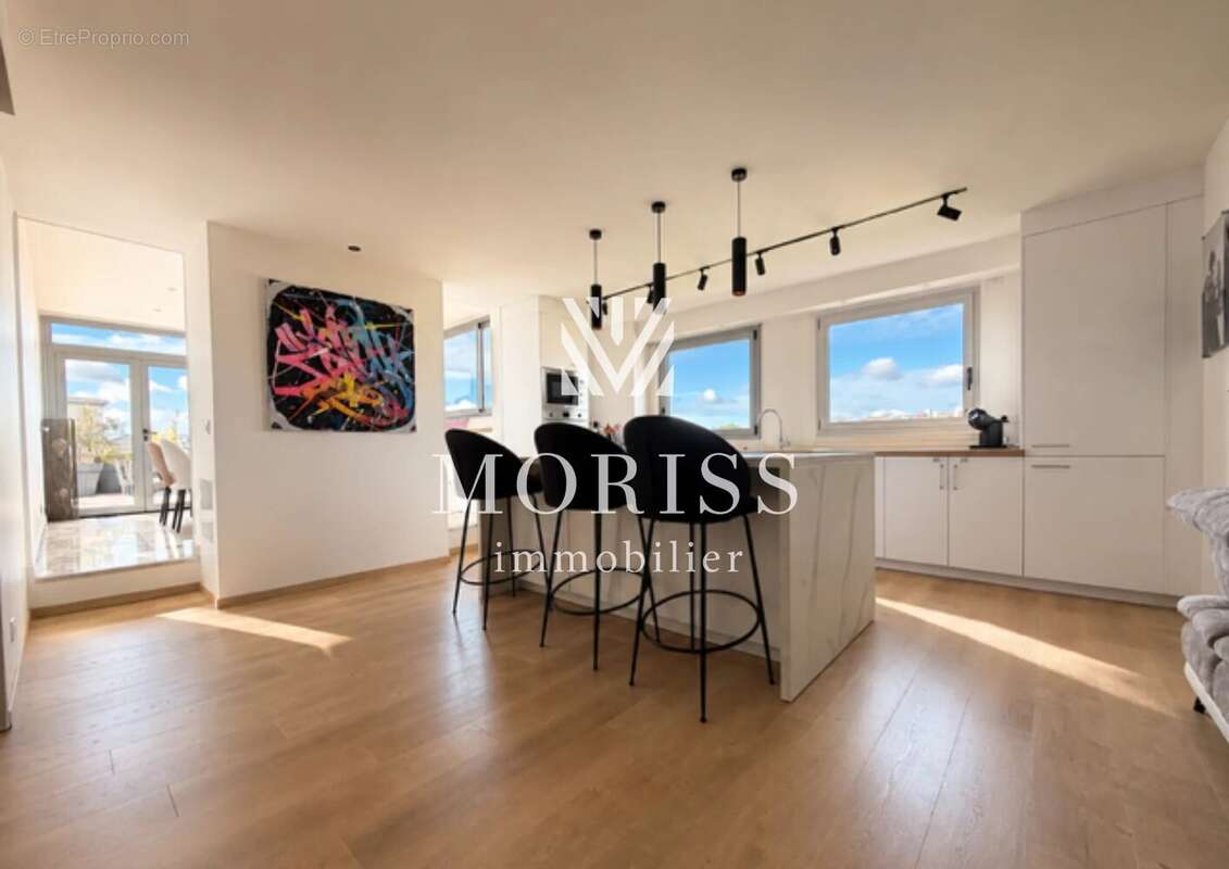 Appartement à LE PERREUX-SUR-MARNE