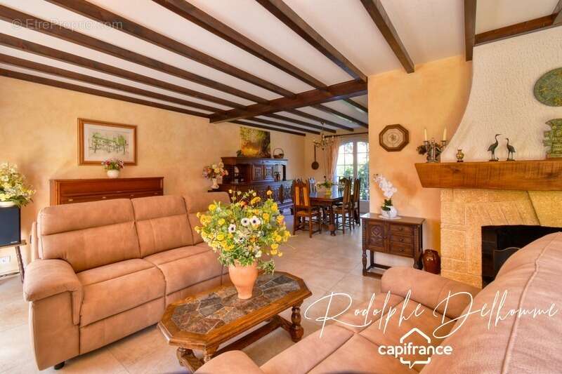 Maison à FRANCHEVILLE