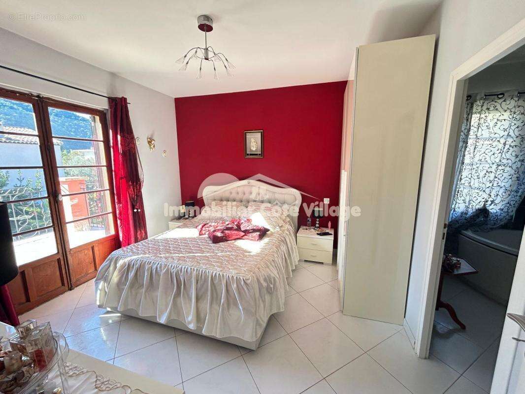 Maison à LA TRINITE