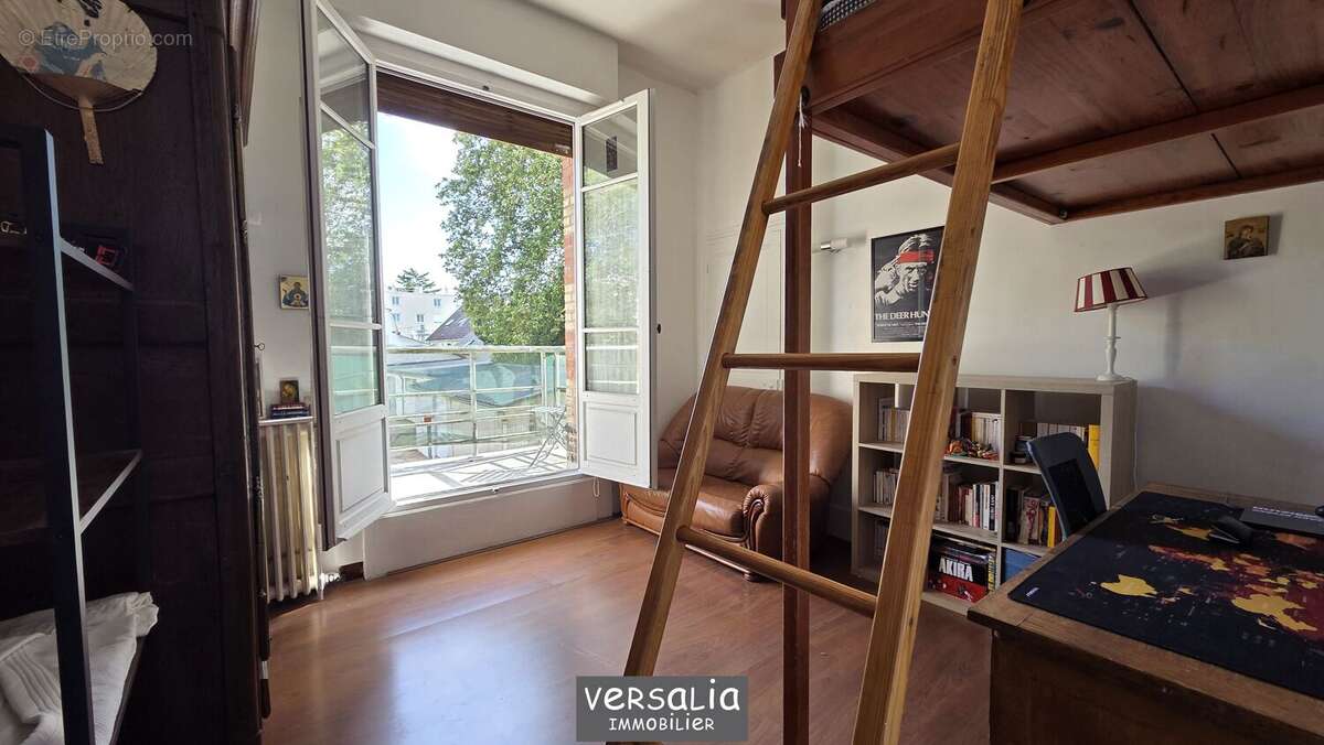 Appartement 6 pièces, 4 chambres. Proche Gare Rive Droite. - photo 10