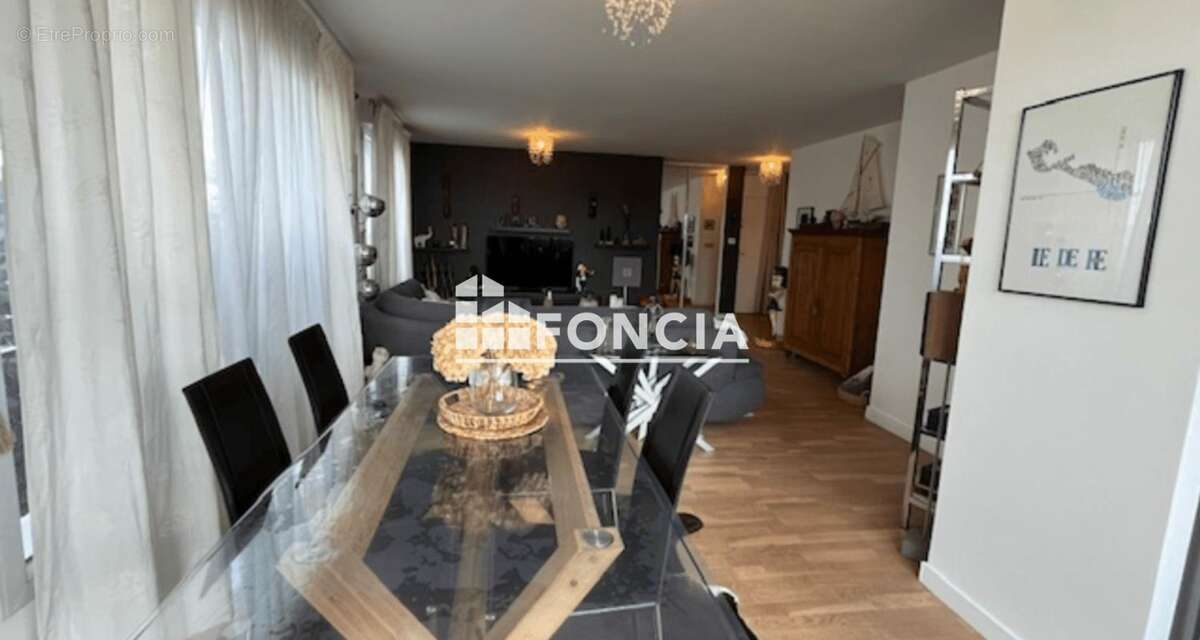 Appartement à CHATENAY-MALABRY